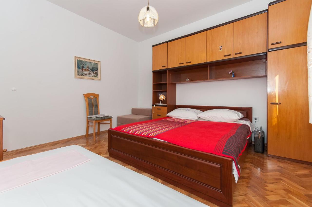Apartments Marija Pisak Bagian luar foto